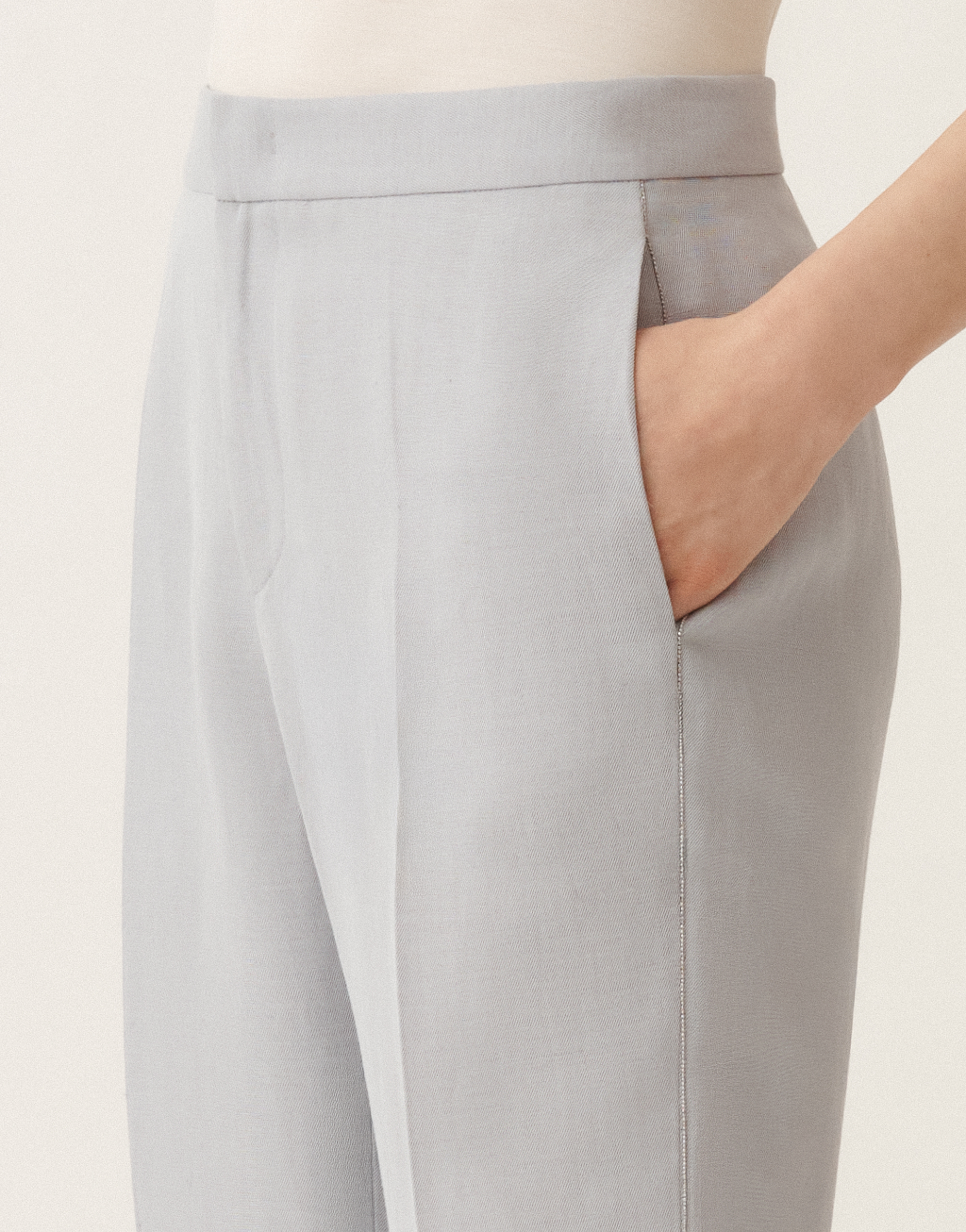 Shop Fabiana Filippi Montefalco Linen And Viscose Trousers In Lavender