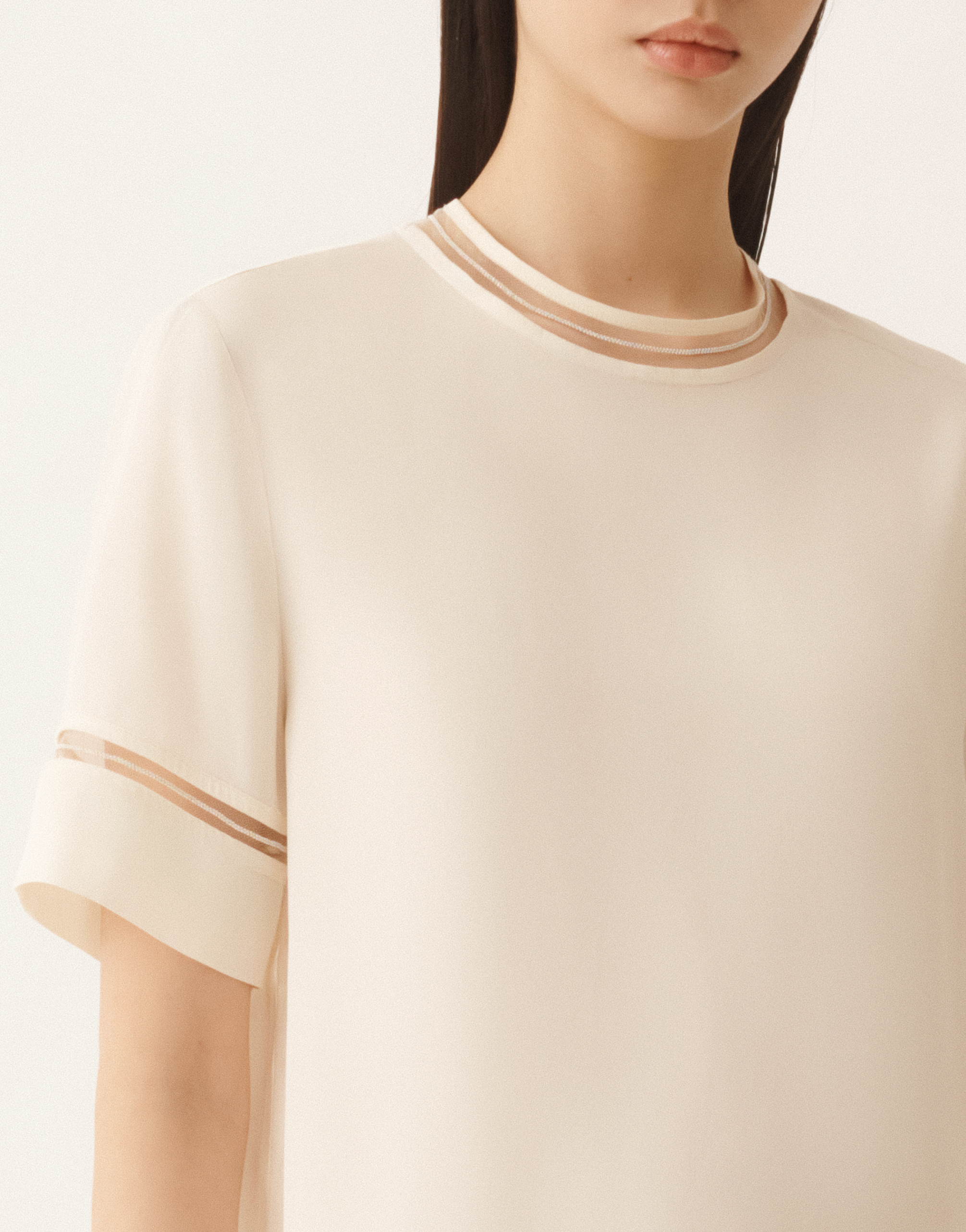 Fabiana Filippi Short Sleeved Embellished Detail T-shirt In Neutral