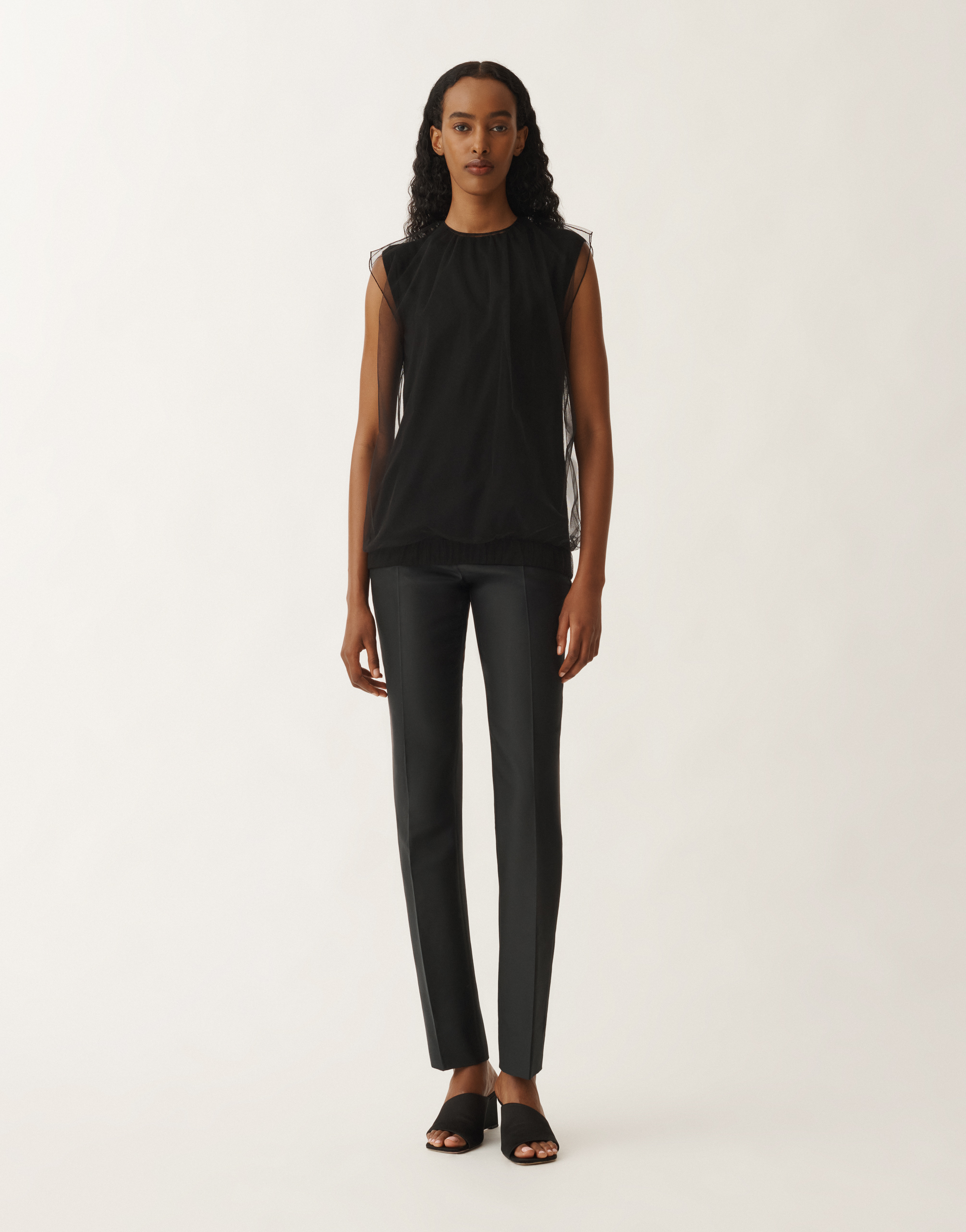 Shop Fabiana Filippi Cashmere And Silk Vest Top In Black