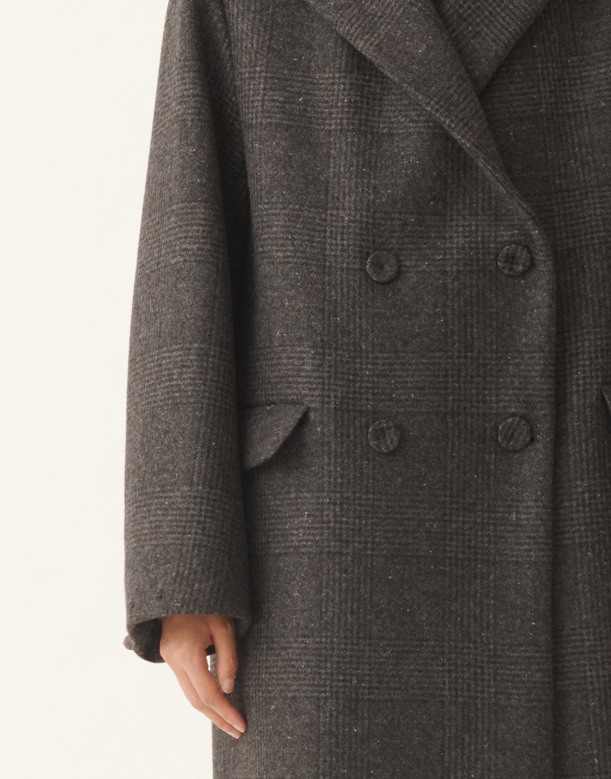 Fabiana Filippi Double-breasted Coat In Prince Of Wales Check In Brown