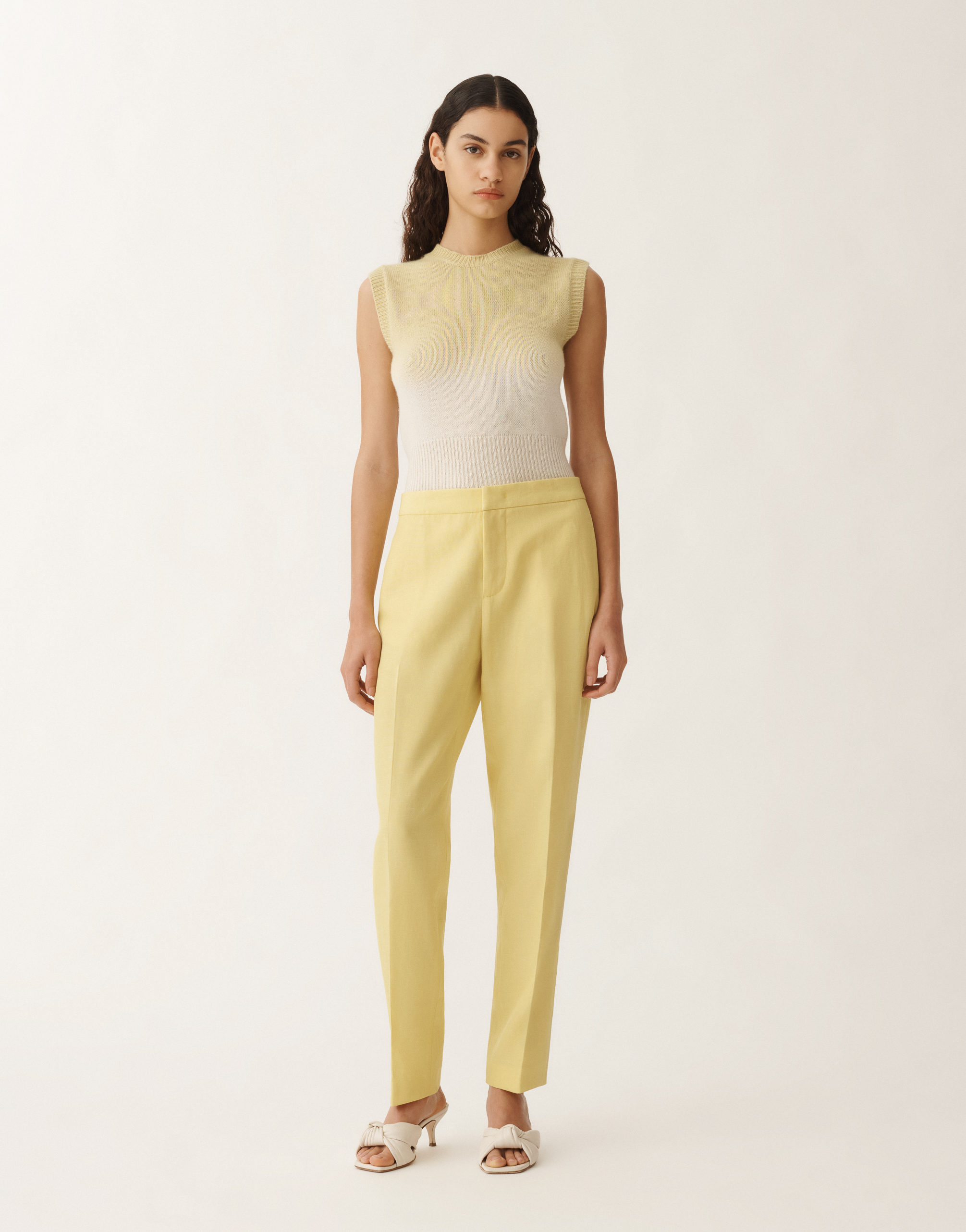 Fabiana Filippi Montefalco Wool And Linen Mat Trousers In Yellow
