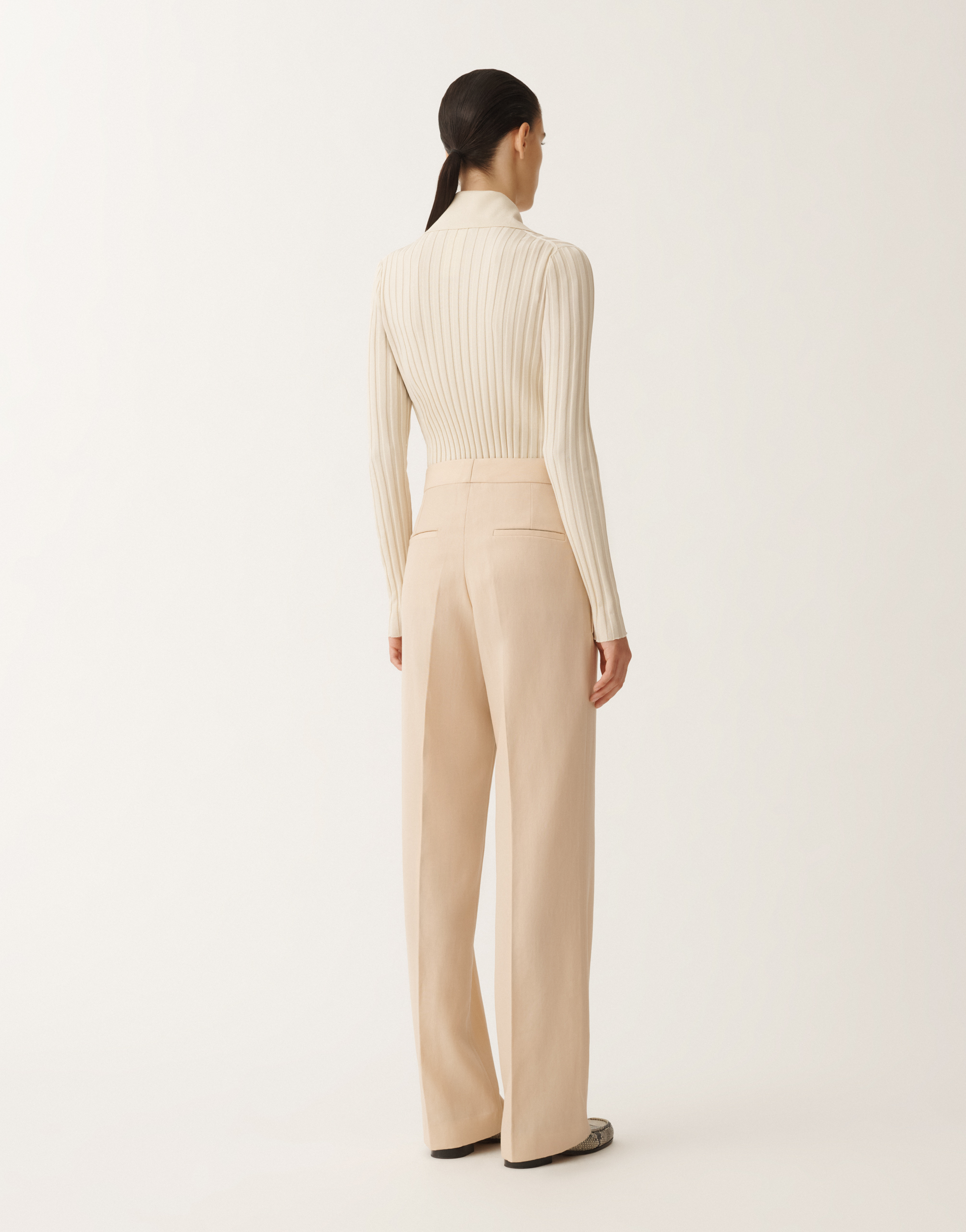 Fabiana Filippi Deruta Wool And Linen Mat Trousers In Brown