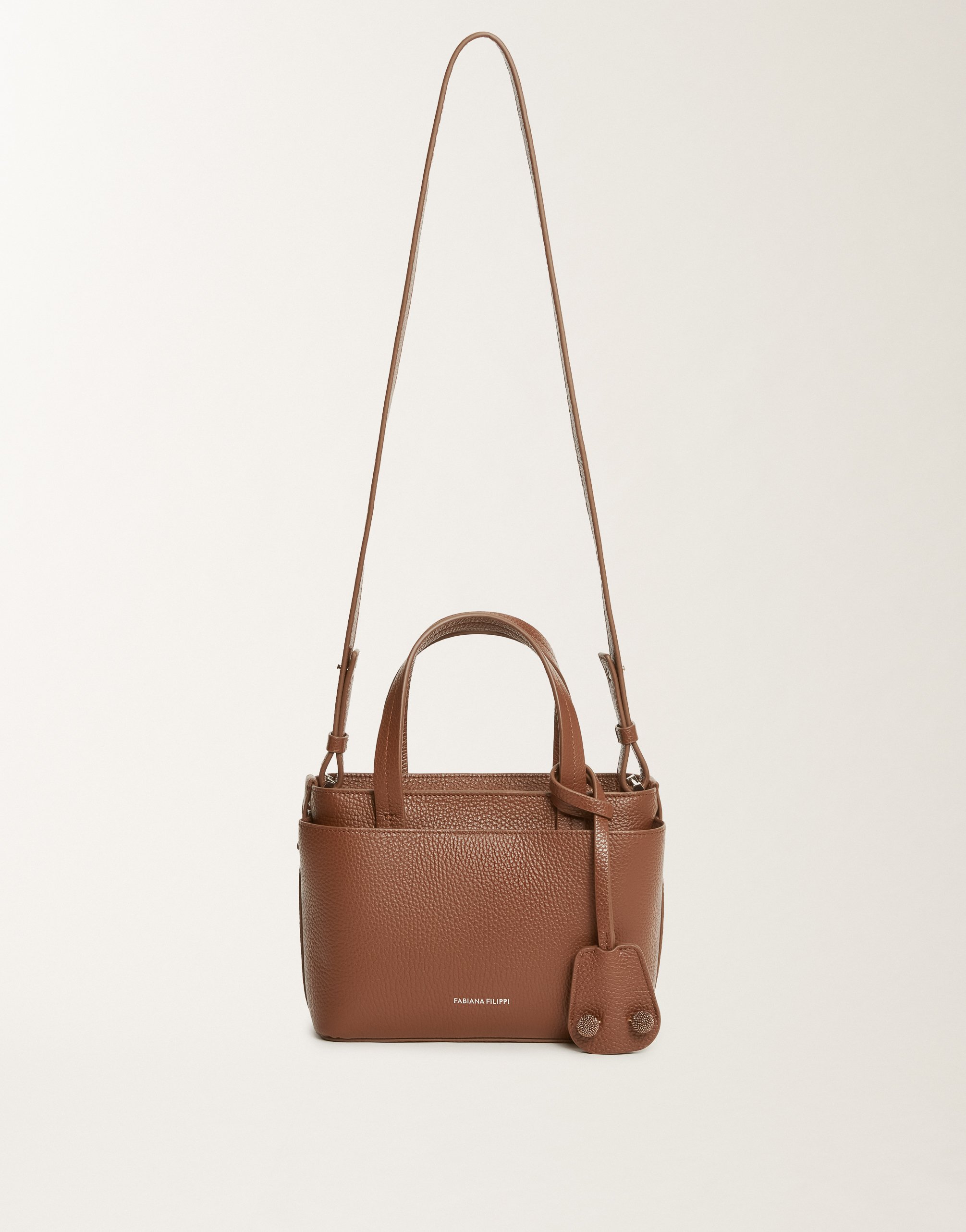 フィッティ  Medium grained leather handbag, mahogany for Women | Fabiana Filippi®