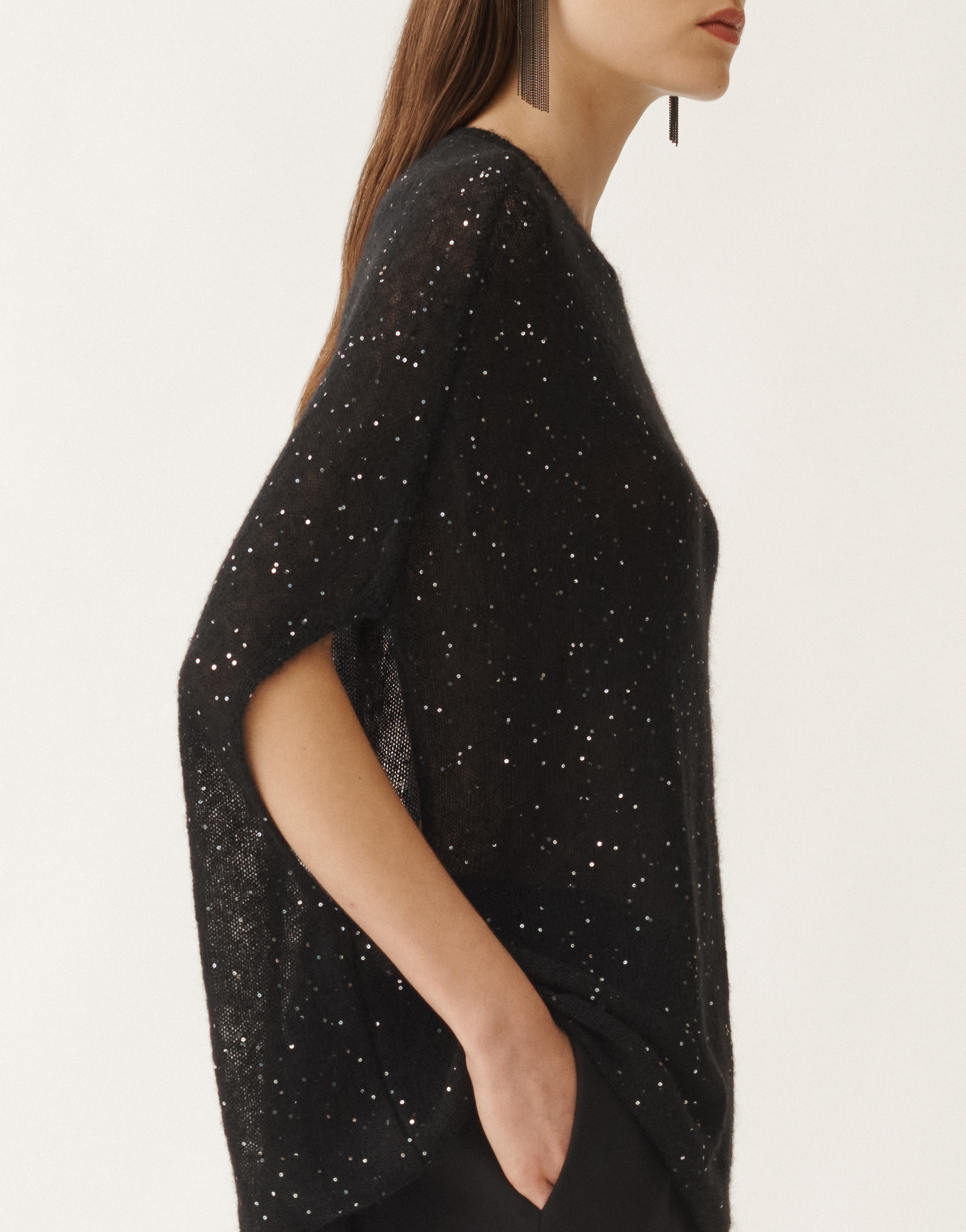 Fabiana Filippi Embroidered Sequin Sweater In Black