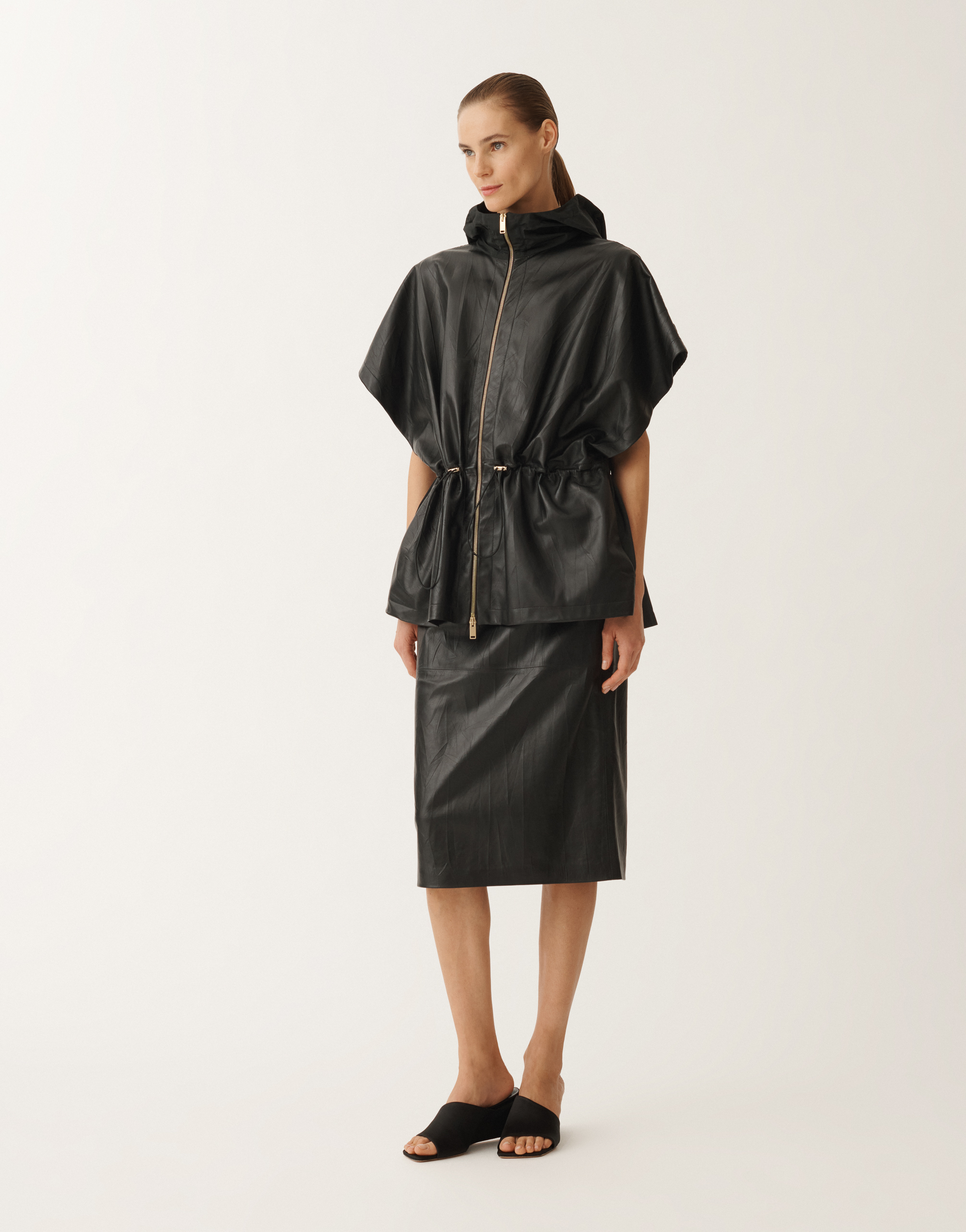 FABIANA FILIPPI PLEATED NAPPA LEATHER CAPE 