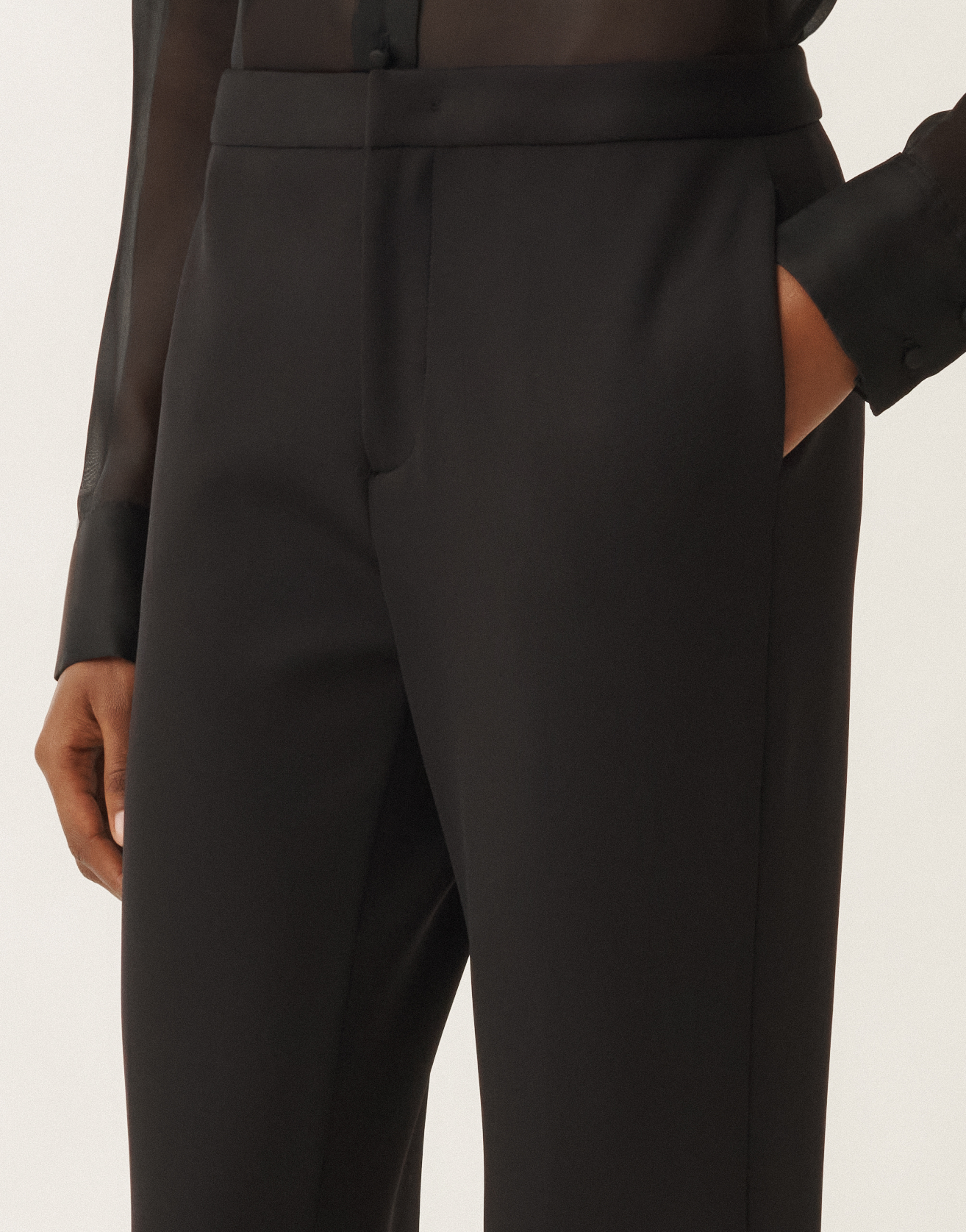 Fabiana Filippi Wool Silk Crepe Regular Fit Trousers In Black